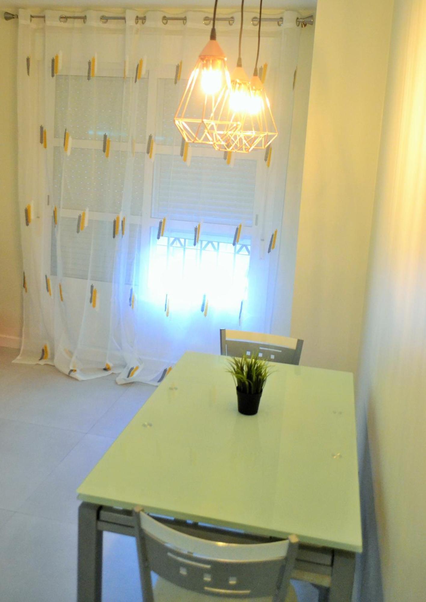 Apartamentos Garage Centro 马拉加 外观 照片